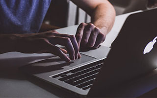 刷新NBA球队成交纪录！洛杉矶湖人队据称以百亿美元估值易主